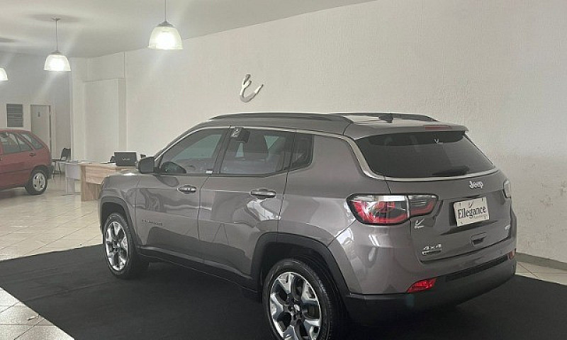 Jeep Compass 2019 2....