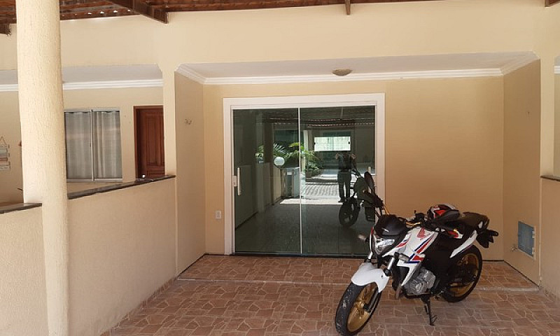 Casa De Condomínio S...