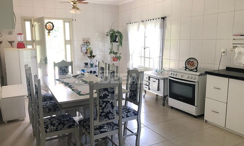 Casa À Venda, 4 Quar...