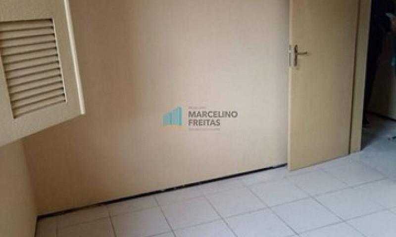 Ótima Casa Com 2 Qua...