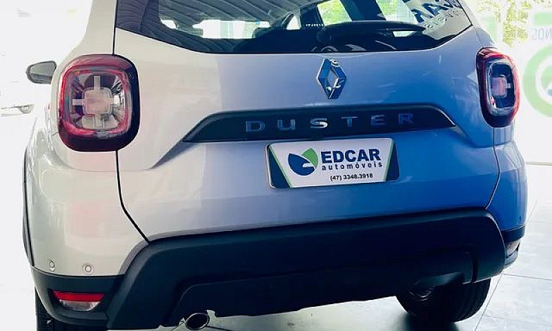 Duster Iconic C/ 6.4...