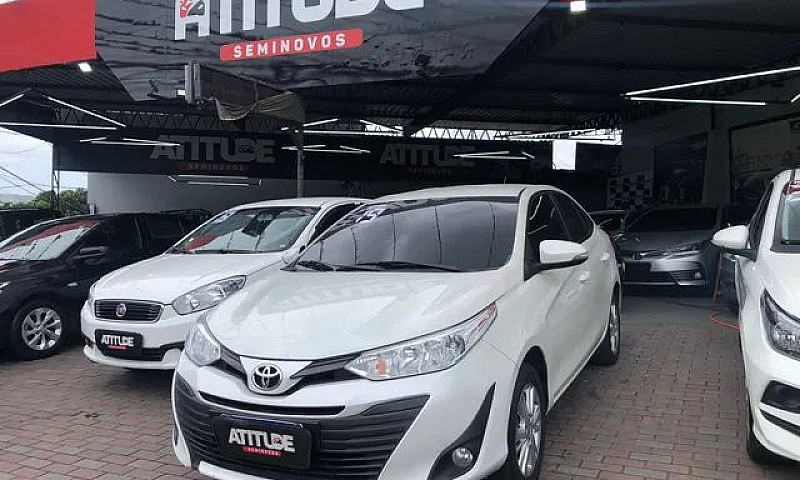 Toyota Yaris 2019 1....