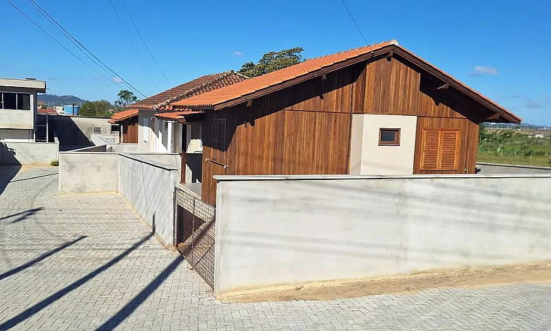 Casa 2 Quartos...