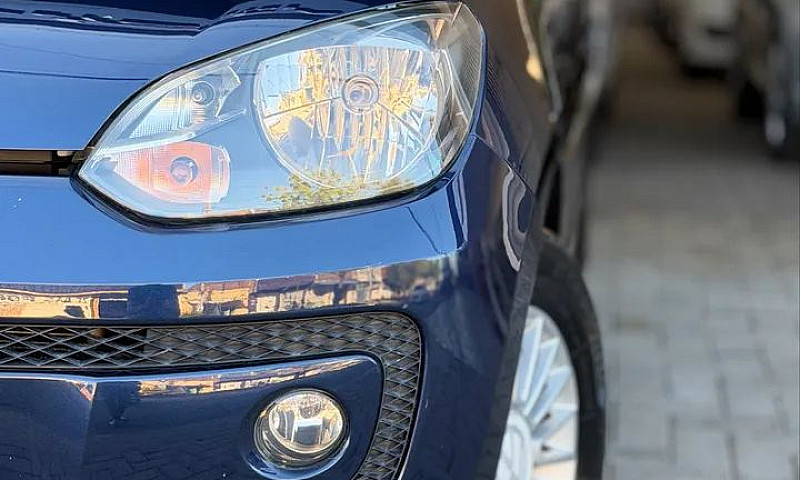 Volkswagen Up! Move ...