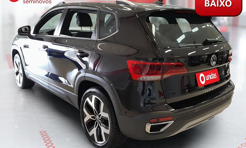 Volkswagen Taos High...