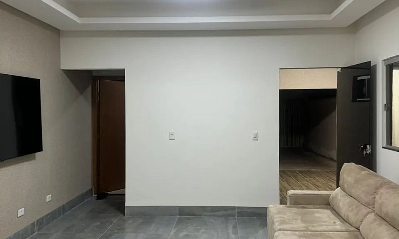 Aluga- Se Casa Em Go...