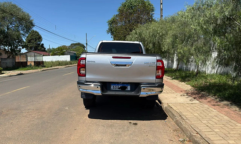 Toyota Hilux Cd Srx ...