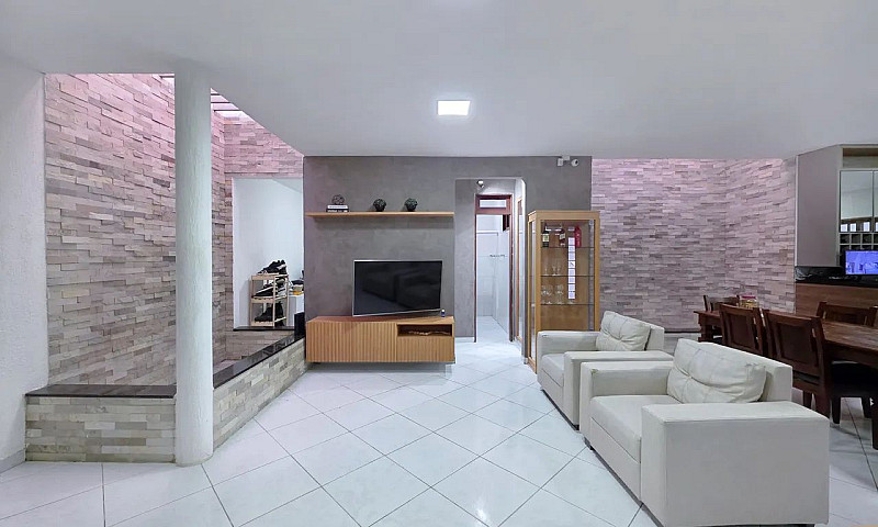 Casa  À Venda Com 04...