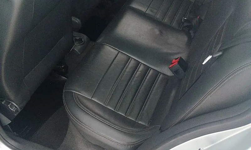 Volkswagen Polo Sed....