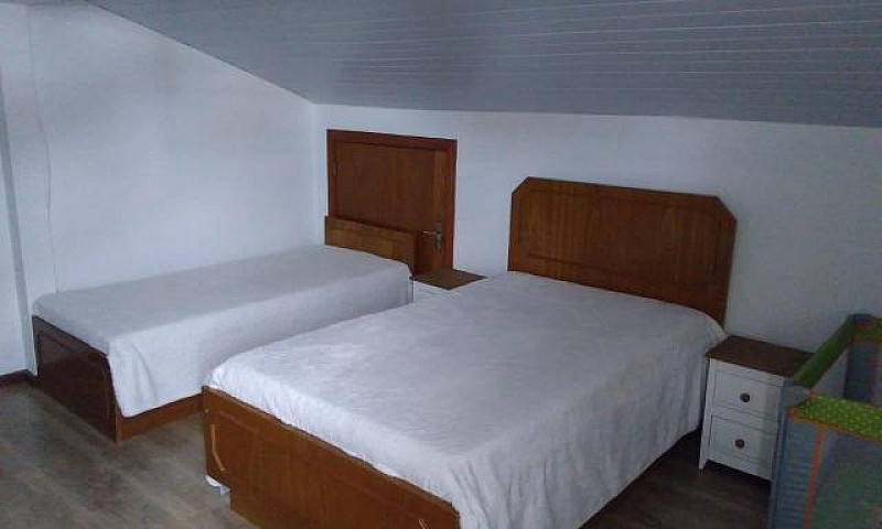 Quarto Para Moças - ...