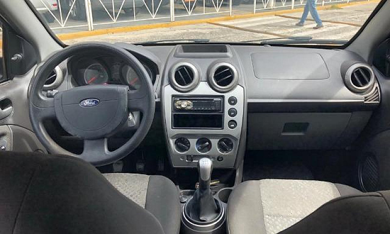 Ford Fiesta 2013 1.6...