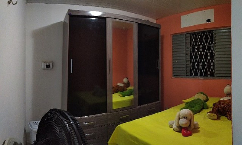 Aluga-Se Casa ...