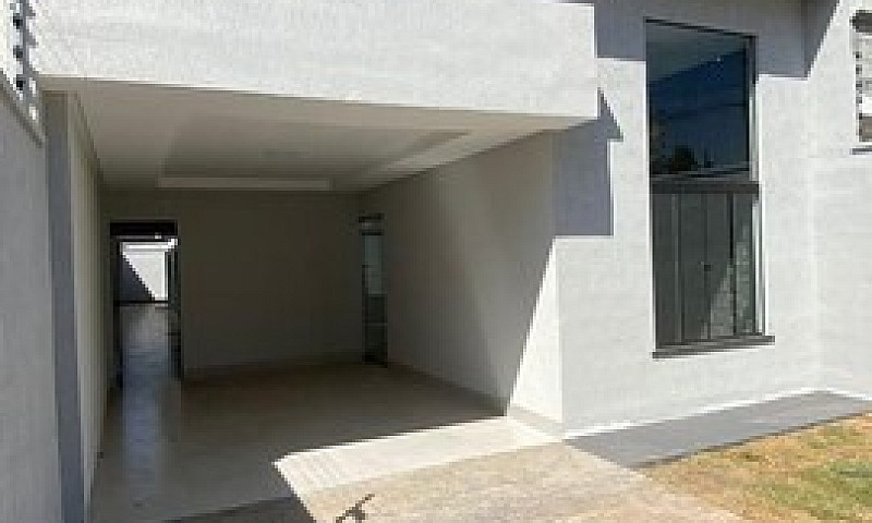 Casa Com 3 Dormitóri...