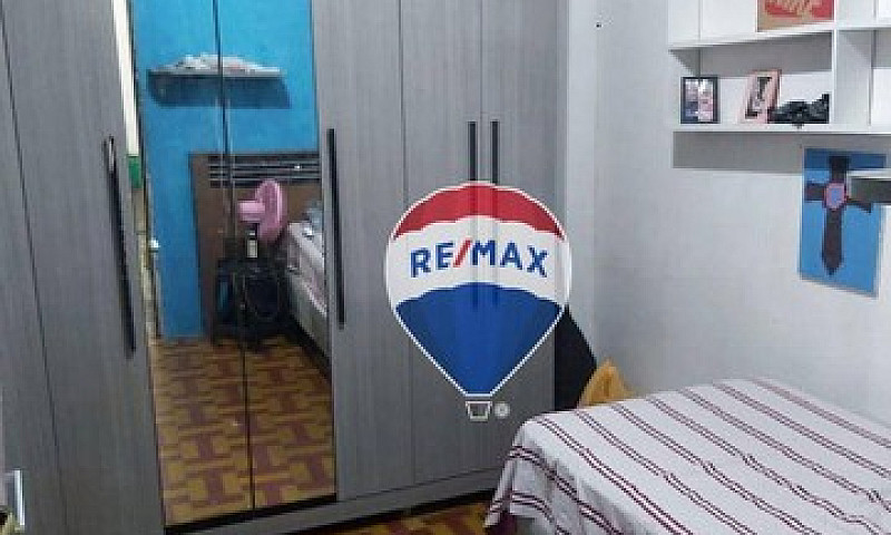 Casa Com 3 Dormitóri...