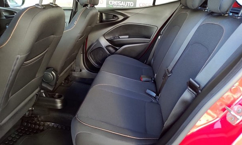 Fiat Argo Trekking 1...