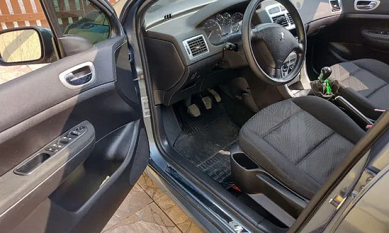 Vendo Peugeot 307 1....