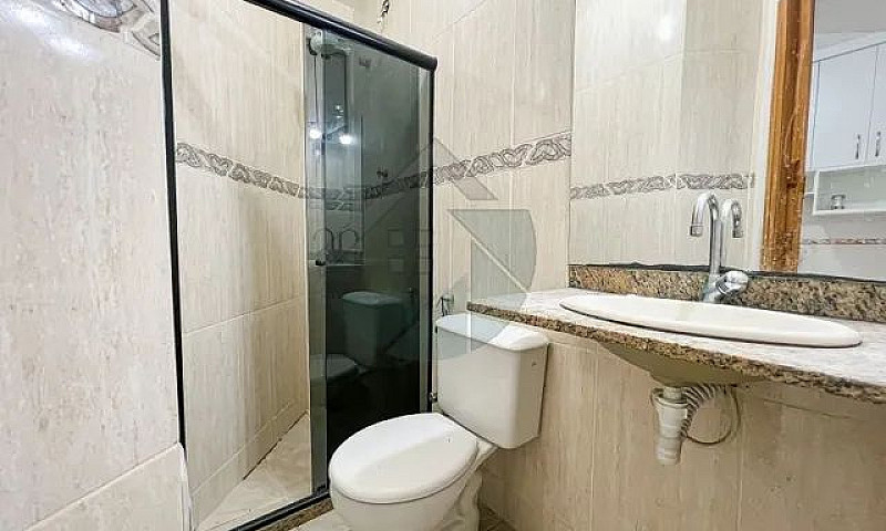 Casa Com 3 Quartos E...