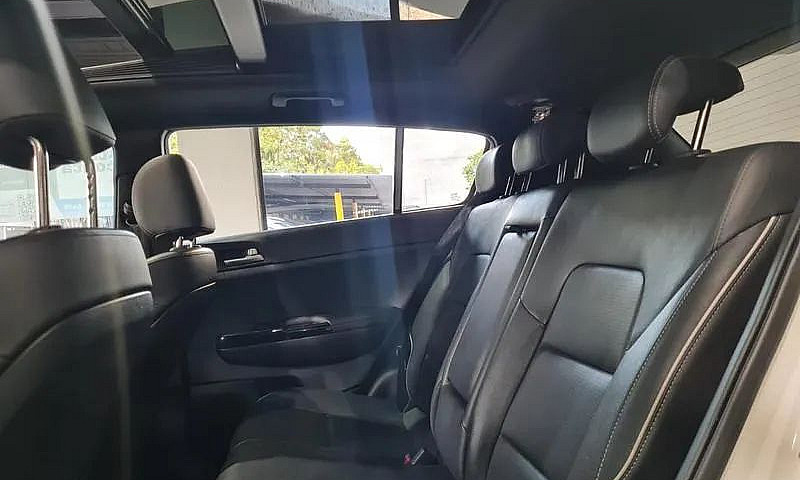 Kia Motors Sportage ...