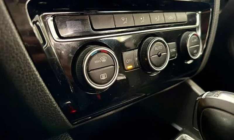 Volkswagen Jetta Hig...