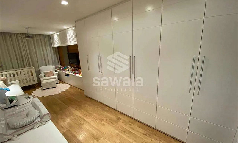 Casa À Venda Com 280...