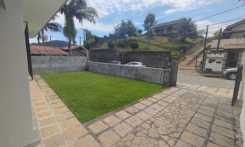 Linda Casa Com 3 Qua...
