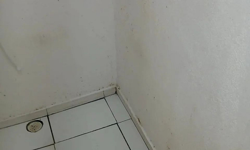 Água Inclusa E Sem D...