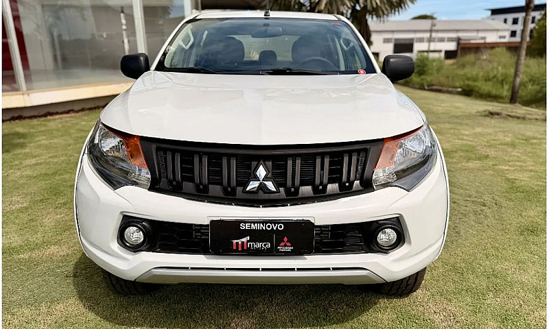 Mitsubishi L200 2.4 ...