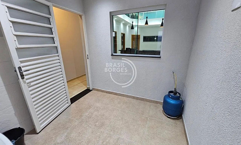 Locação De Casa Térr...