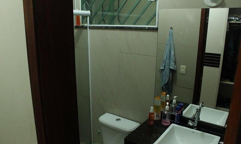 Casa Duplex No Bairr...
