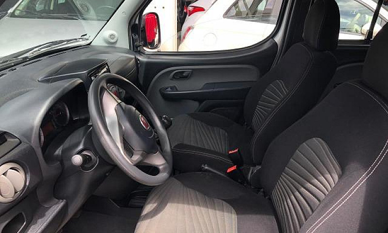 Fiat Doblo Essence 1...