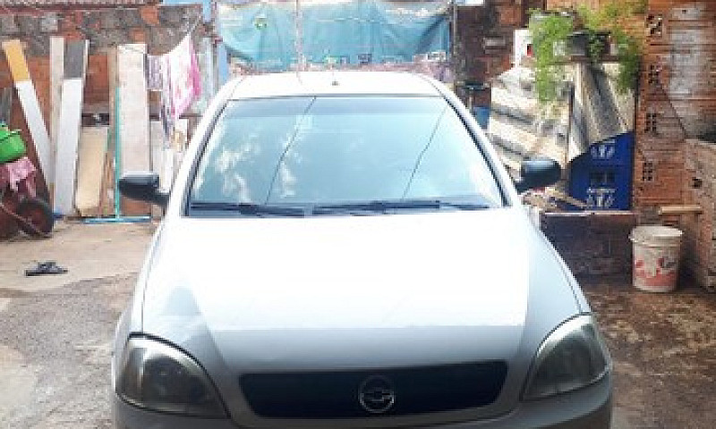 Corsa Hetch Branco ...