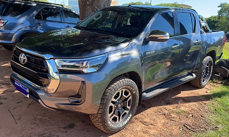 Toyota Hilux 2017 Ki...