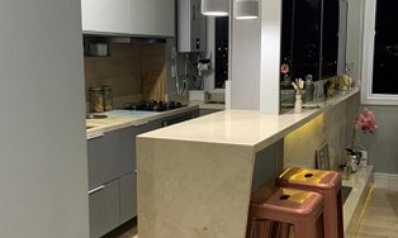 Vende-Se Lindo Apart...