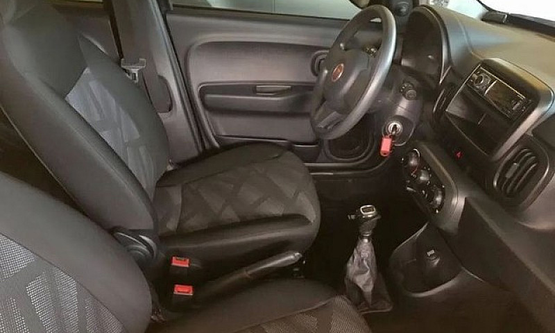 Carro: Fiat Mobi 1.0...