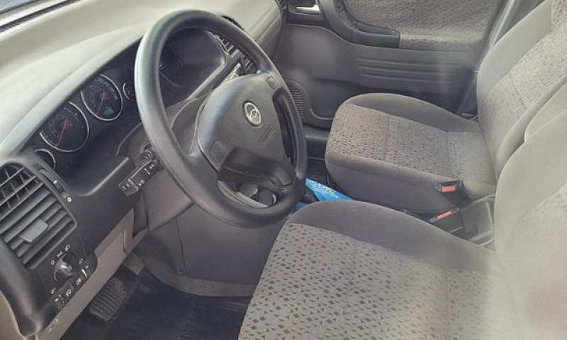 Chevrolet Zafira...
