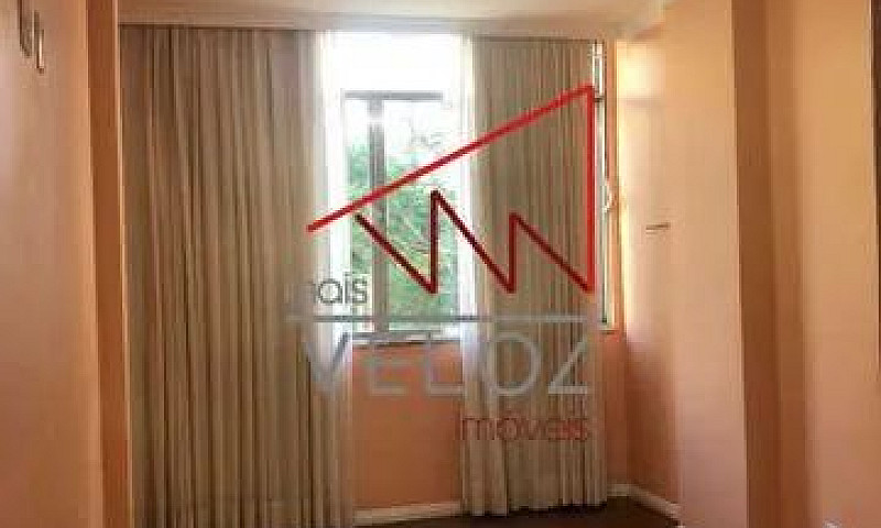 Apartamento-À Venda-...