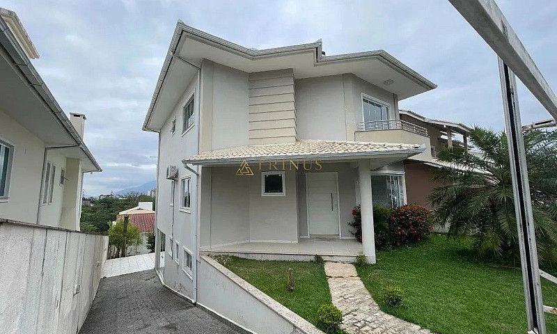 Casa Na Pedra Branca...