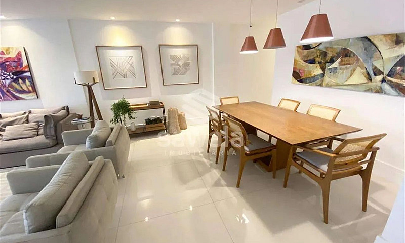 Casa À Venda Com 280...