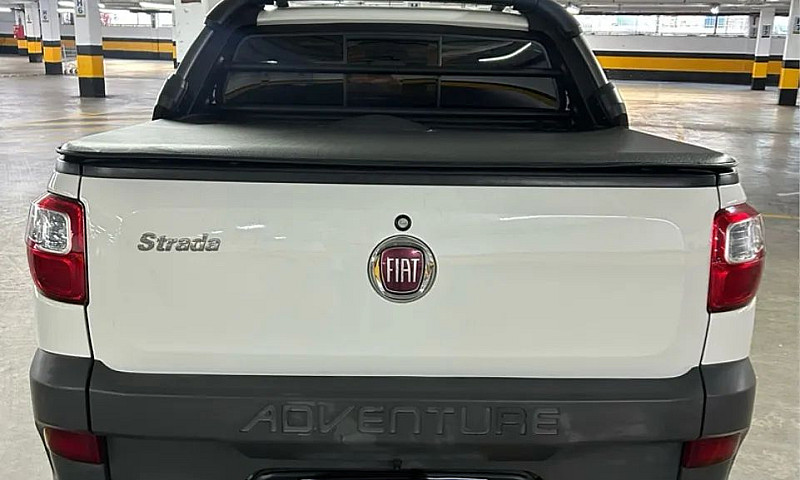 Strada 1.8 Adventure...