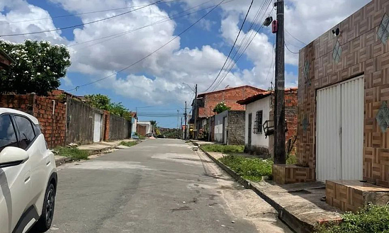 Terreno Com Construç...