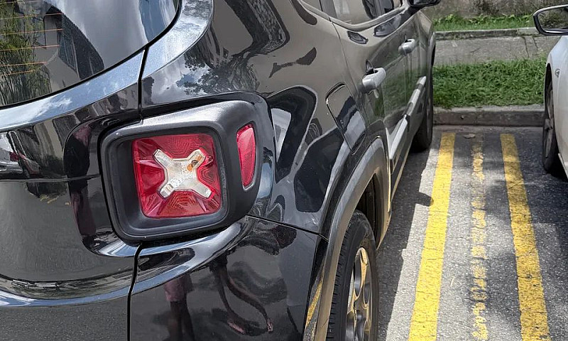 Jeep Renegade 1.8 4X...