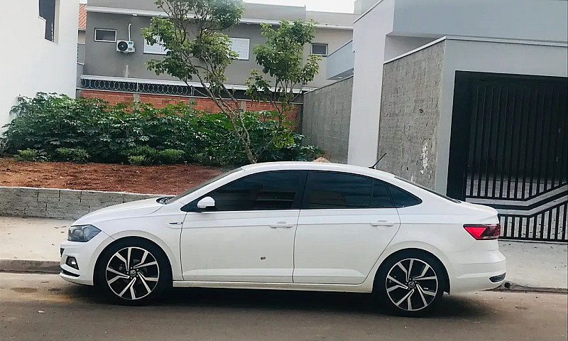 Volkswagen Virtus 1....