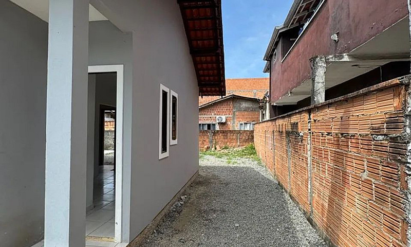 Casa Com 3 Quarto(S)...