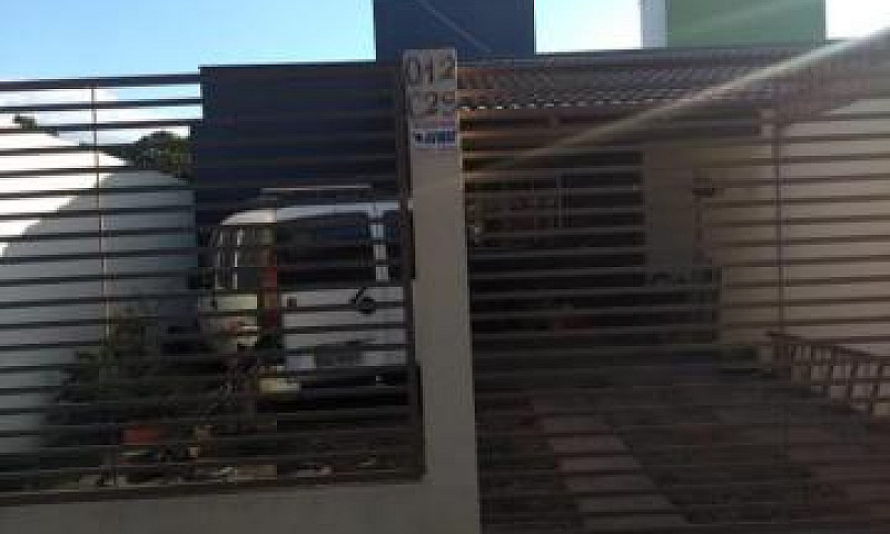 Casa Para Venda Em C...