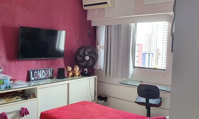 Apto Com 3 Quartos, ...