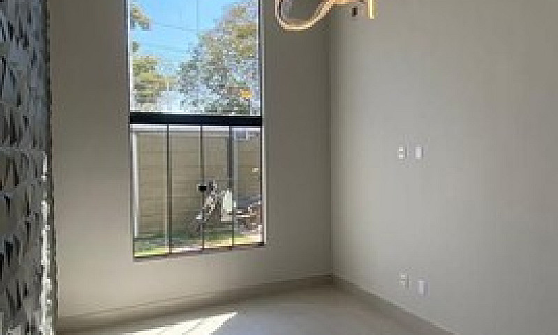 Casa Com 3 Dormitóri...