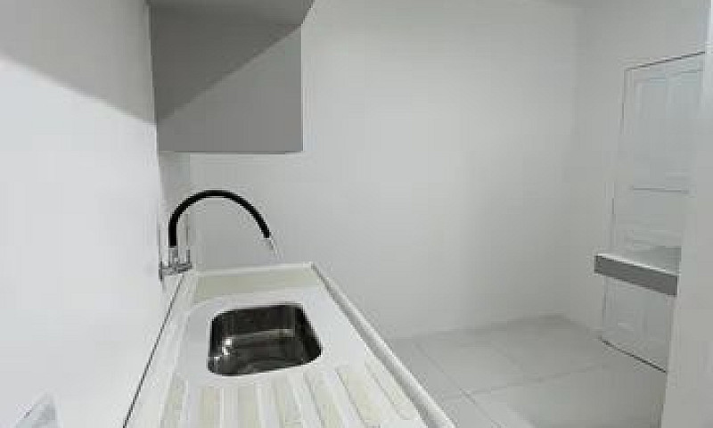 Casa Ótima Localizaç...