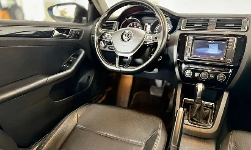 Volkswagen Jetta Hig...