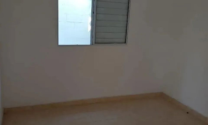 Casa Para Venda Em I...
