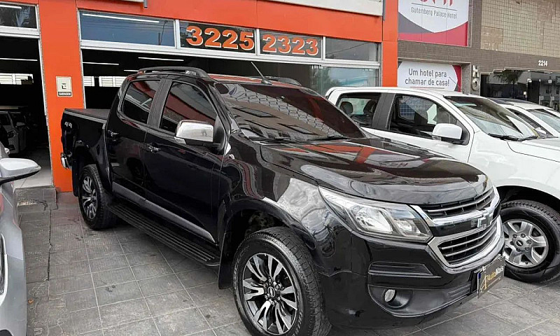 Chevrolet S10 Pick-U...